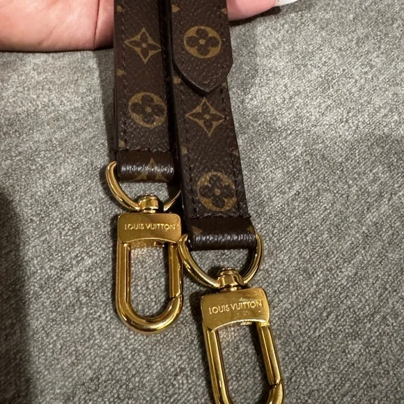 Louis Vuitton Brown Monogram Strap with Gold Accents - Picture 4 of 5